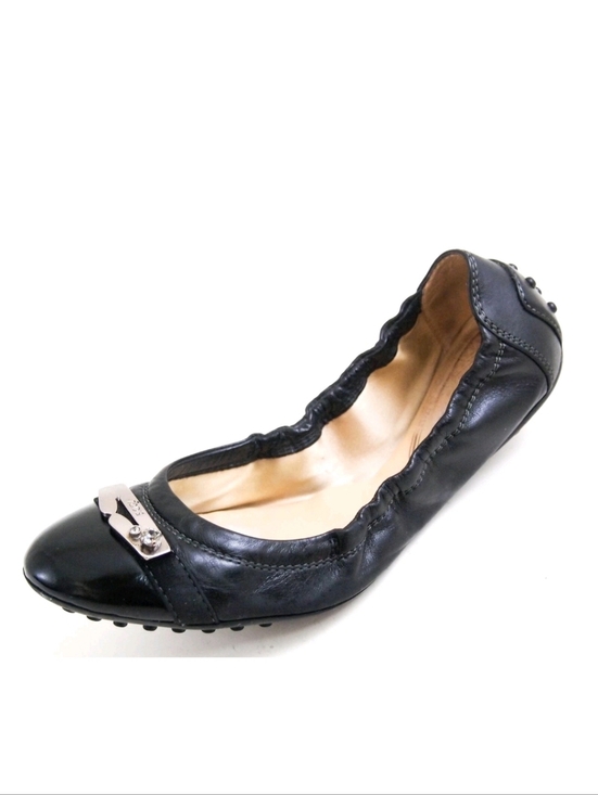 Tod's Shoes - Tods Tod's Flats Sz 38 Made In Italy